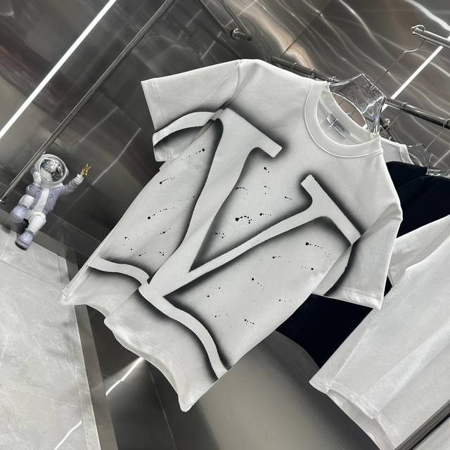 Valentino Graphic T-Shirt white