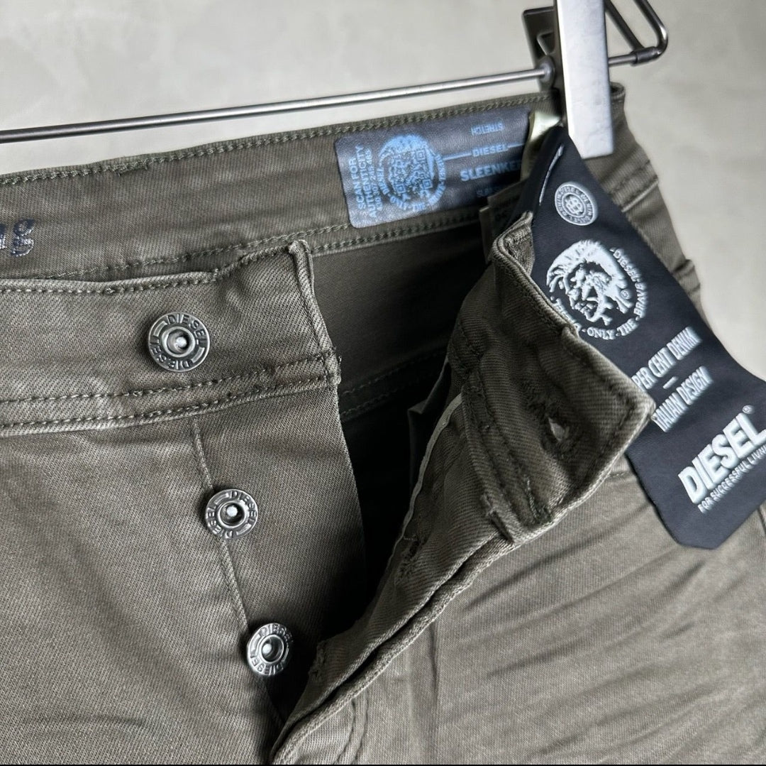 Diesel D-Strukt 0QWTY slim-cut jeans